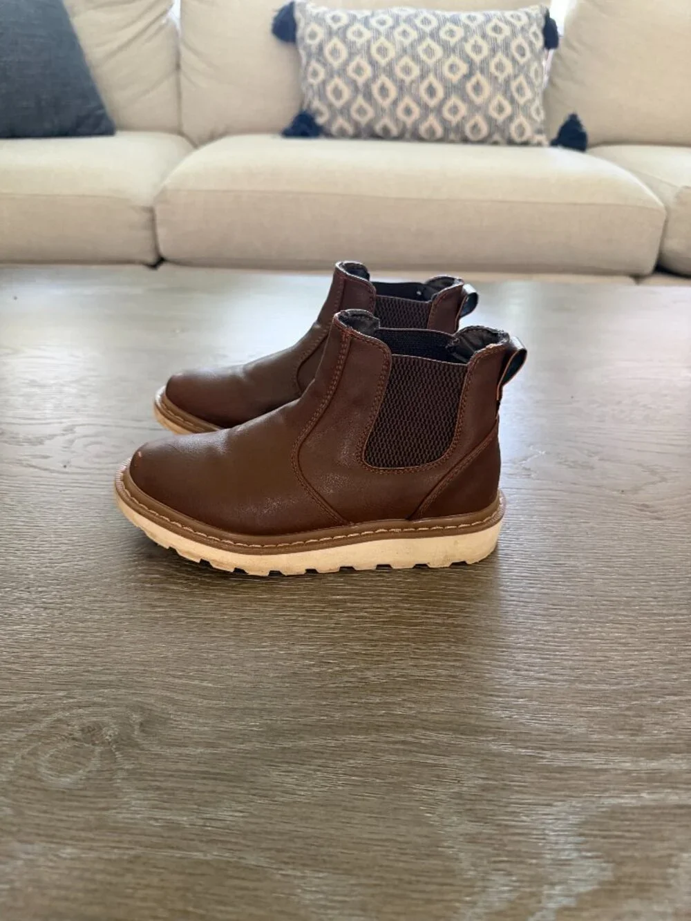 Boys Deer Stags Kids Brown Jameson Jr. boot shoes size 1
